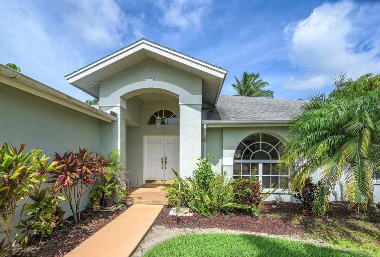 Entry Of Villa Hideaway
