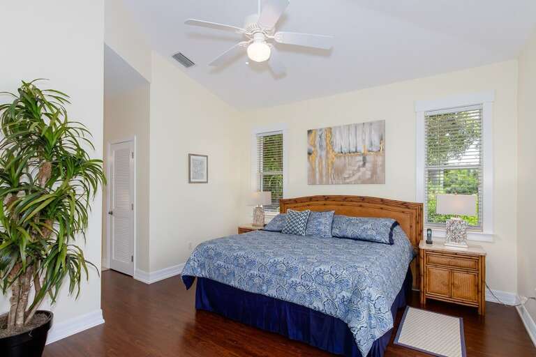 Tommy Bahama King Size Bed