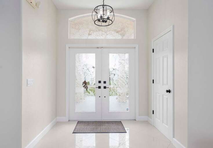 Bright Open Glass Doors Entering La Vida Loca