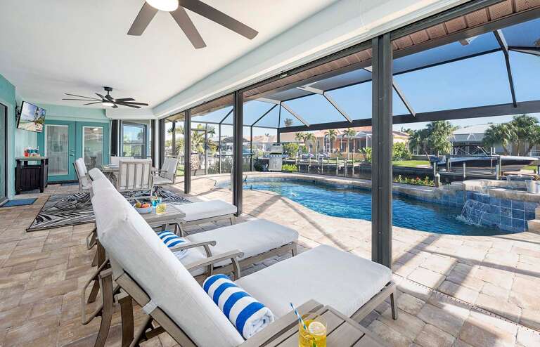 Lounge Chaises for Sun Soaking
