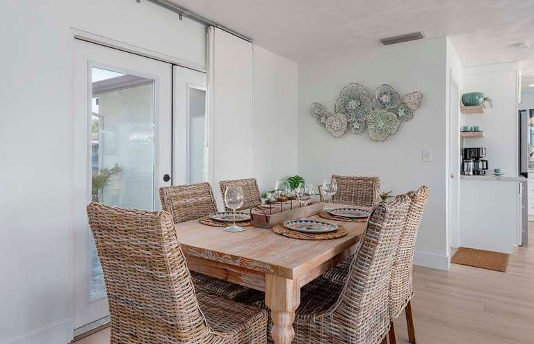 Dining Space for Six