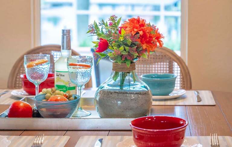 Enjoy Your Meals with a Pool View