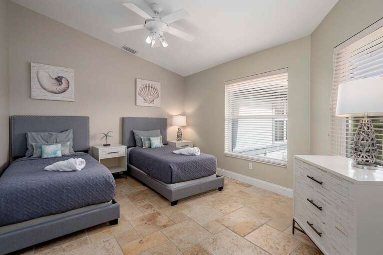 Twin Bedroom with Garden View