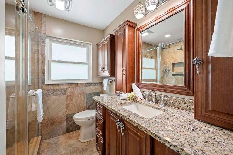Guest Bathroom/Hallway Bathroom with Shower and Sink