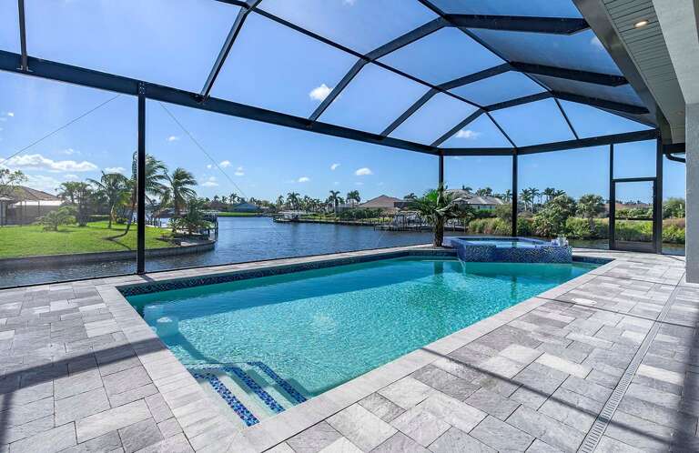 Morning Glory Offers South Eastern Views with a Corner Hot Tub and Intersecting Canals