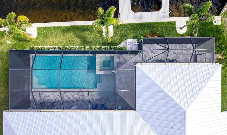 Bird Eye View of Mqstique