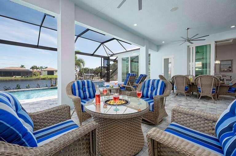 Sitting Area with Fire Pit