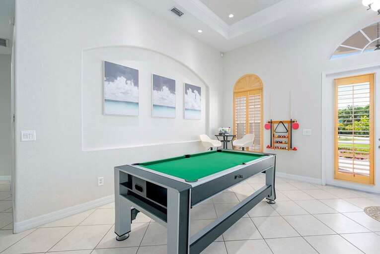 Combo Pool Table Air Hockey, Pool, Ping Pong