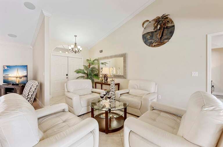 Open Layout with Living Room, Kitchen, Sitting Area as One