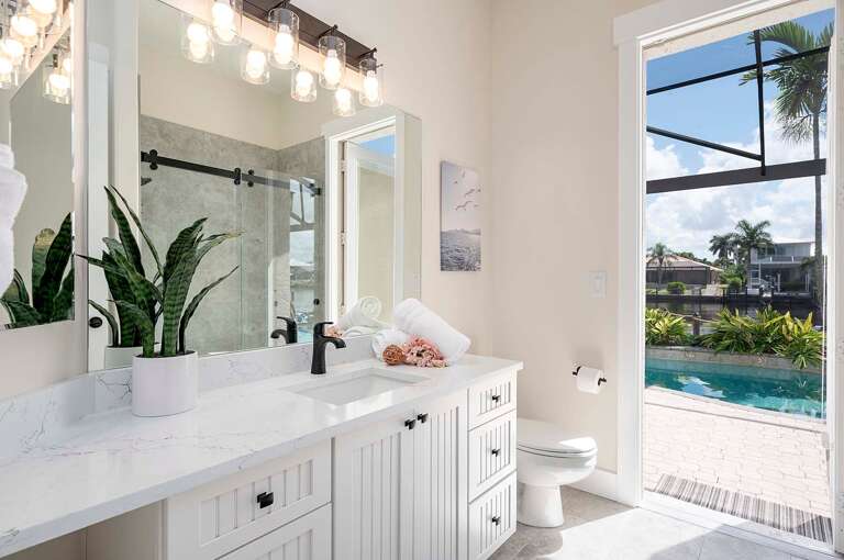 Guest Pool Bath with Shower