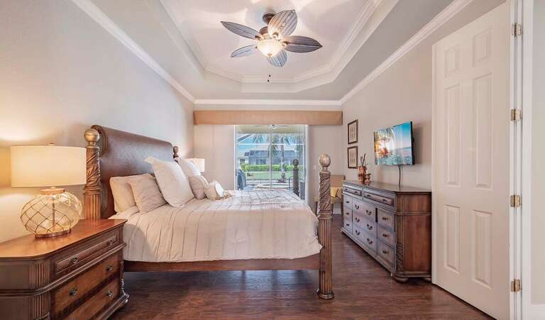 Main Bedroom with Walk Out to Lanai