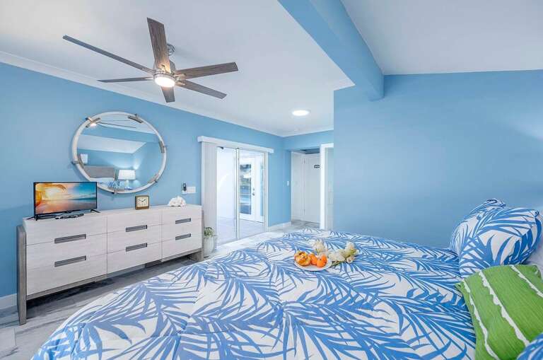 Main Bedroom with Access to the Lanai