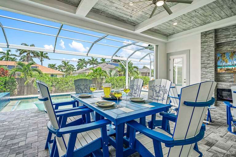 Covered Lanai for Al Fresco Dining