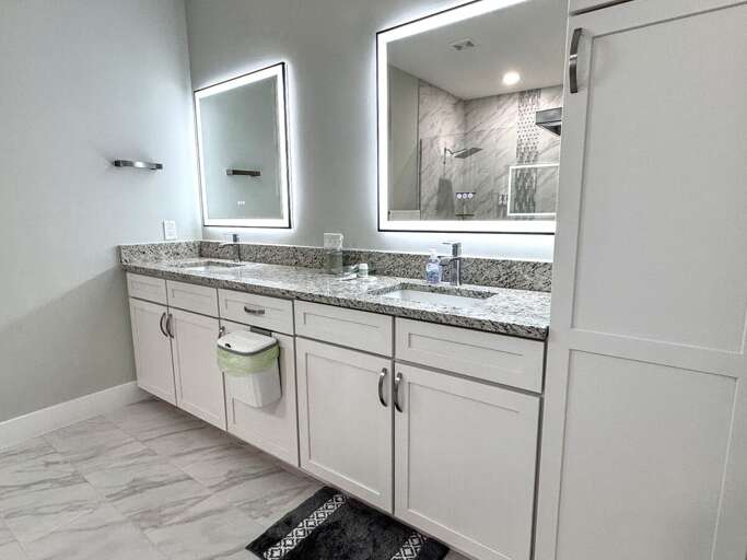Dual Sinks in Main Bathroom
