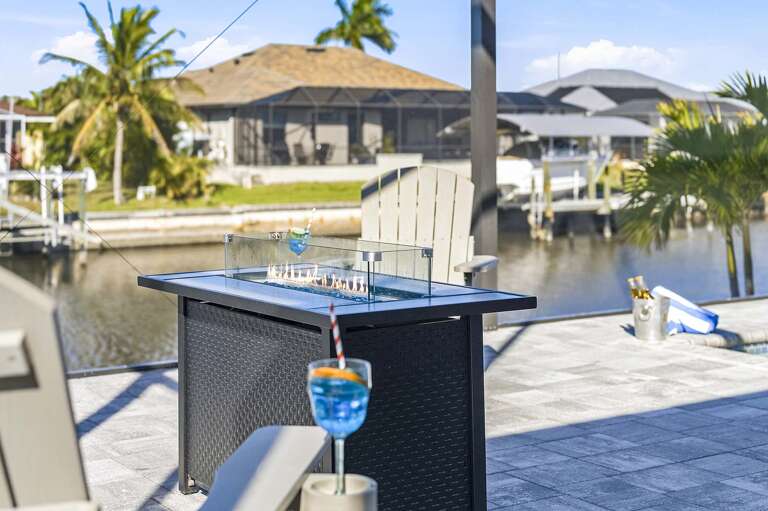 It's 5 O'clock Somewhere