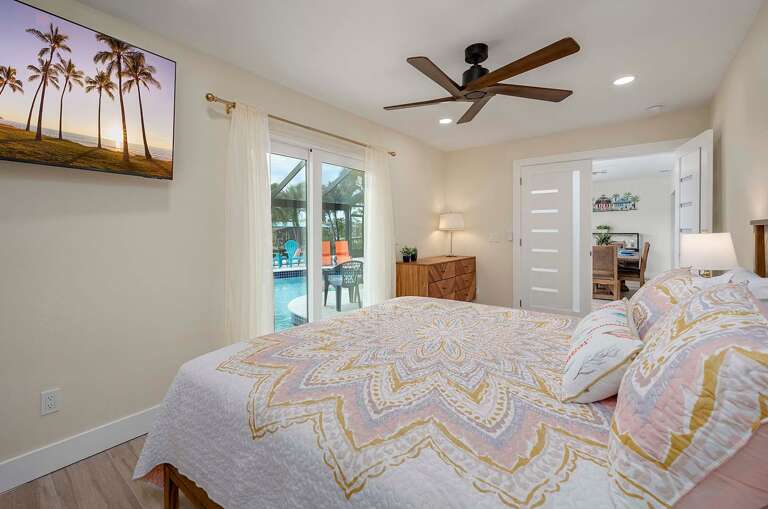 2nd Main Suite with King Bed Featuring Smart TV
