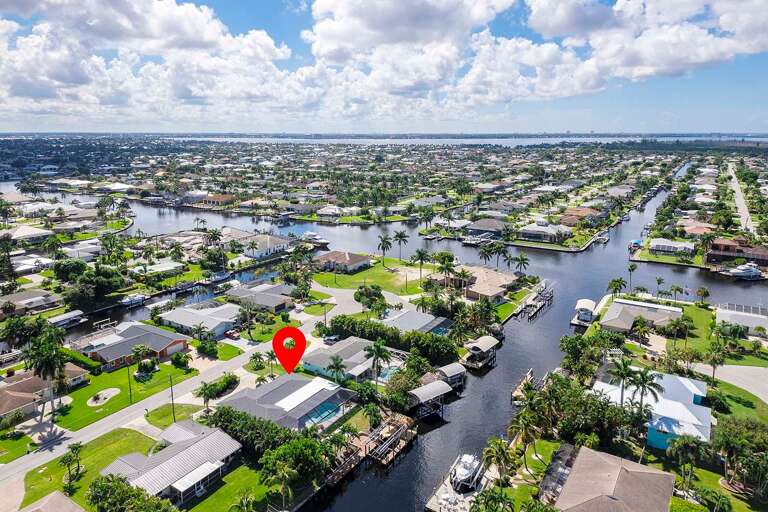 Direct Gulf Access Canal Taking you to the Gulf of Mexico