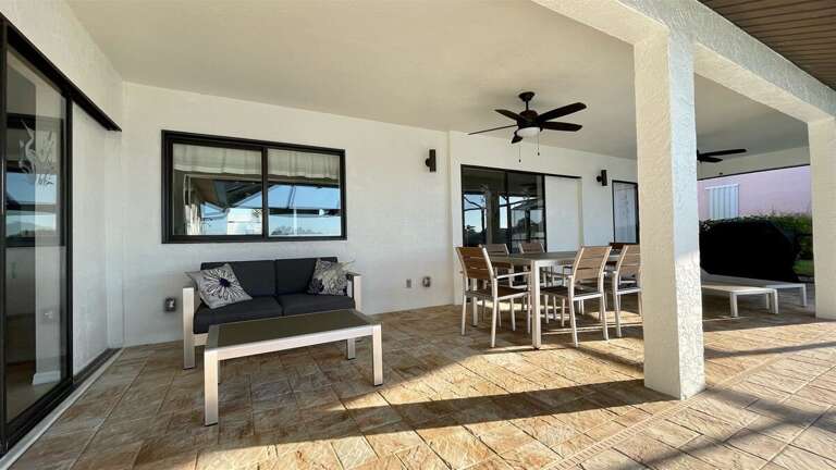 Covered Lanai with Lounge Seating