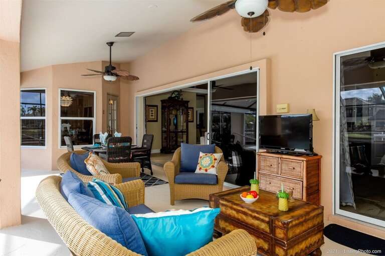 Outdoor Lounge and Sitting Area with TV