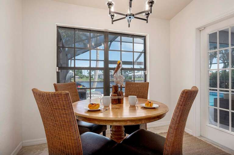 Kitchen Nook Area with Views of the Pool