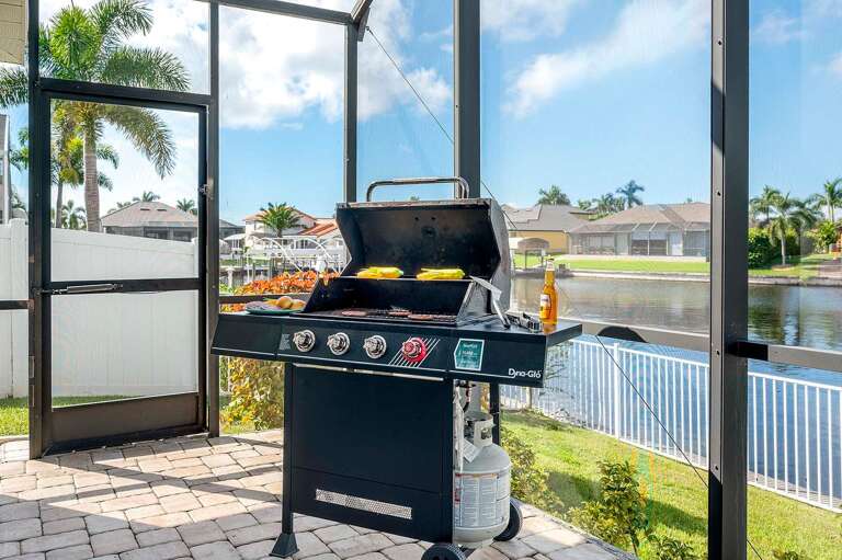 Ready for some Juicy Burgers on the BBQ?