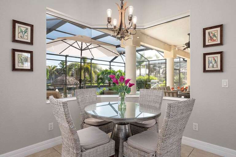 Nook Area with Pool Views