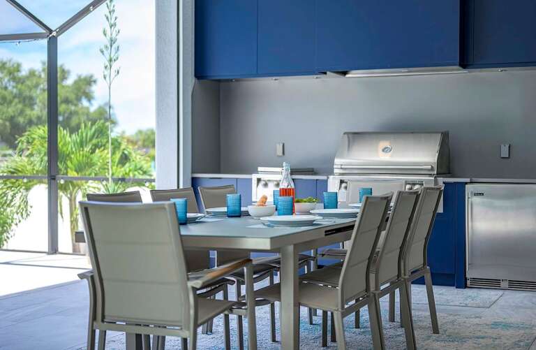 Outdoor Dining Space Built In BBQ not available to guests