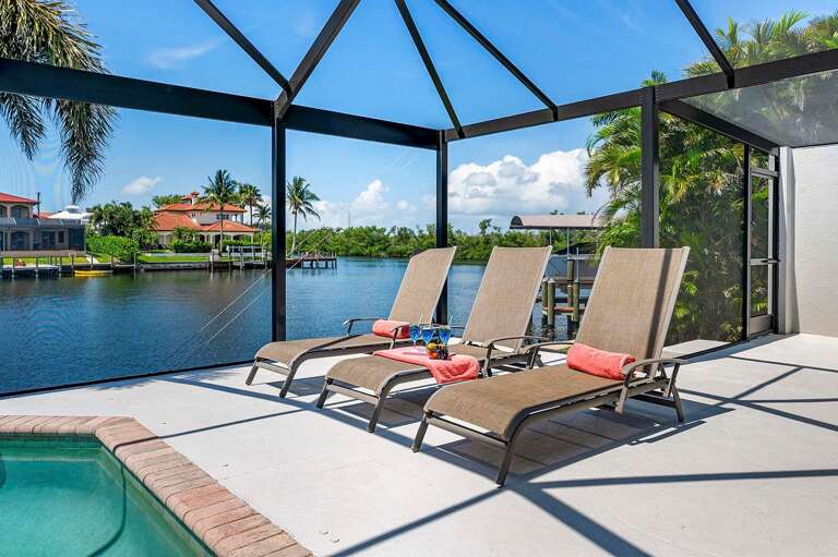 Sun Anyone? Plenty of Lounge Chair Options