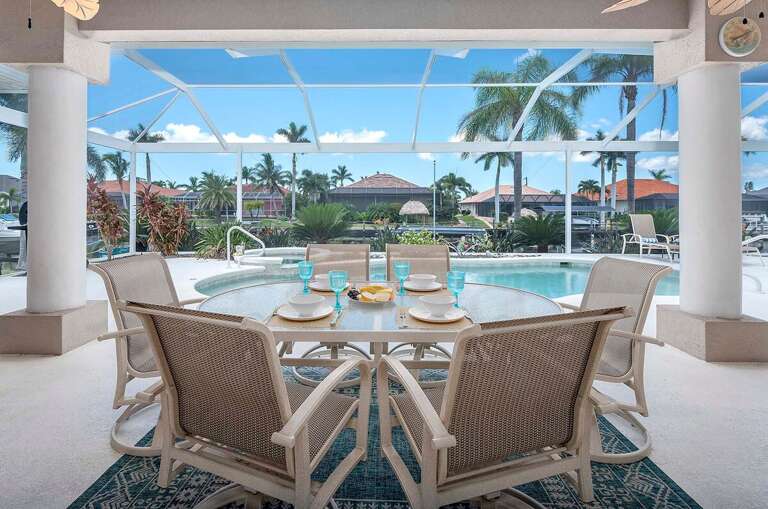 Covered Outdoor Dining