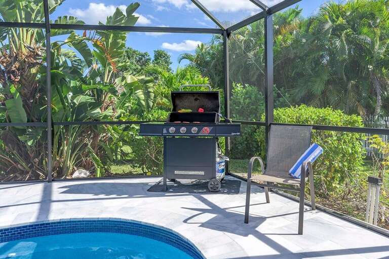 Outdoor Entertainment BBQ Gas Grill Available for Guests to Use at their own Risk