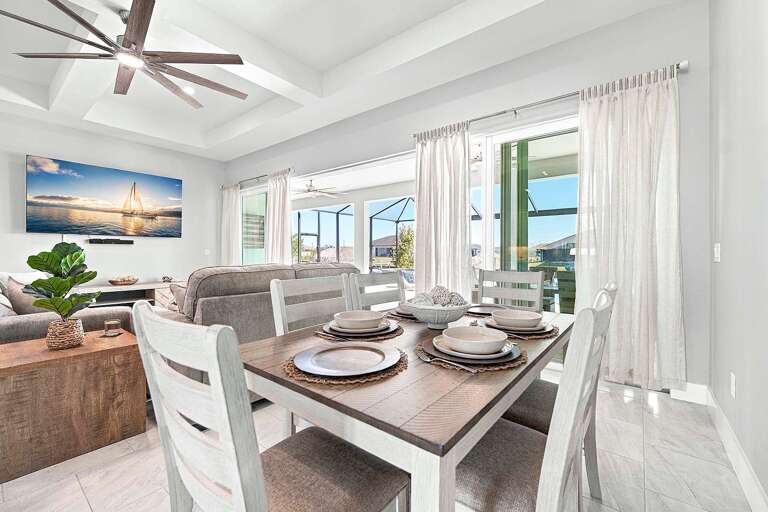 Dining Space for Six