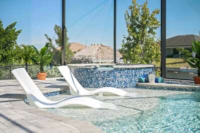 Soak up the Sun and Enjoy the Jacuzzi