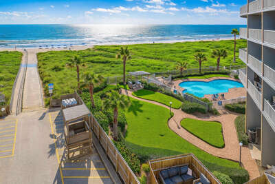 Fun Beachfront " Heated Pool " Awesome Location