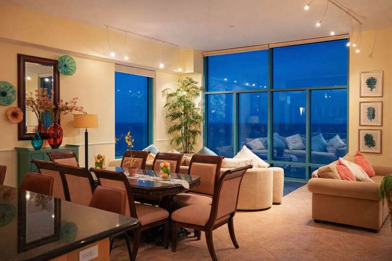 Spacious Living Room, Plush Seating, Dining Area, Ocean View
