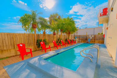 1st floor Condo 75 Steps to Beach - Pool - Pet Ok