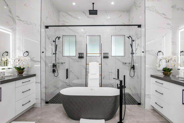 1385 23rd St Sw-11.jpg