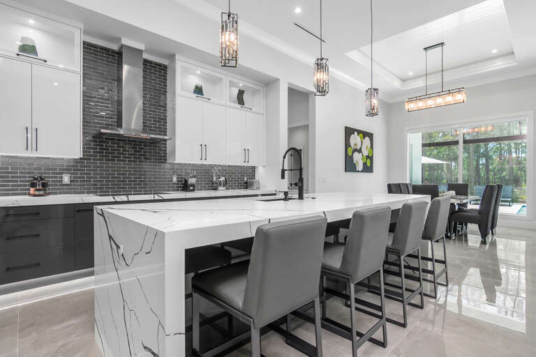 1385 23rd St Sw-32.jpg