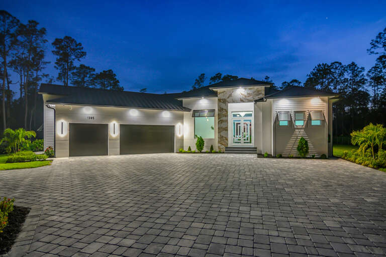 1385 23rd St Sw-67.jpg