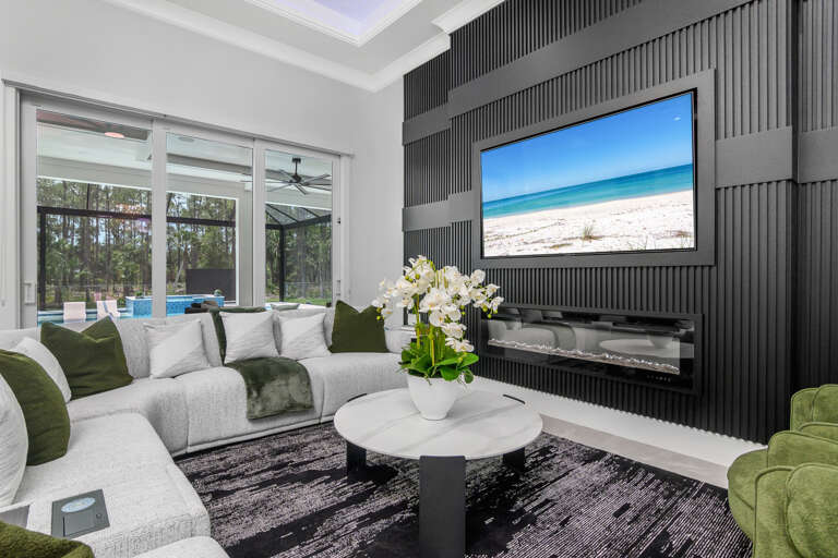 1385 23rd St Sw-31.jpg