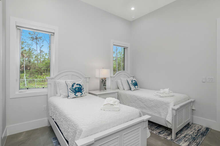 1385 23rd St Sw-17.jpg