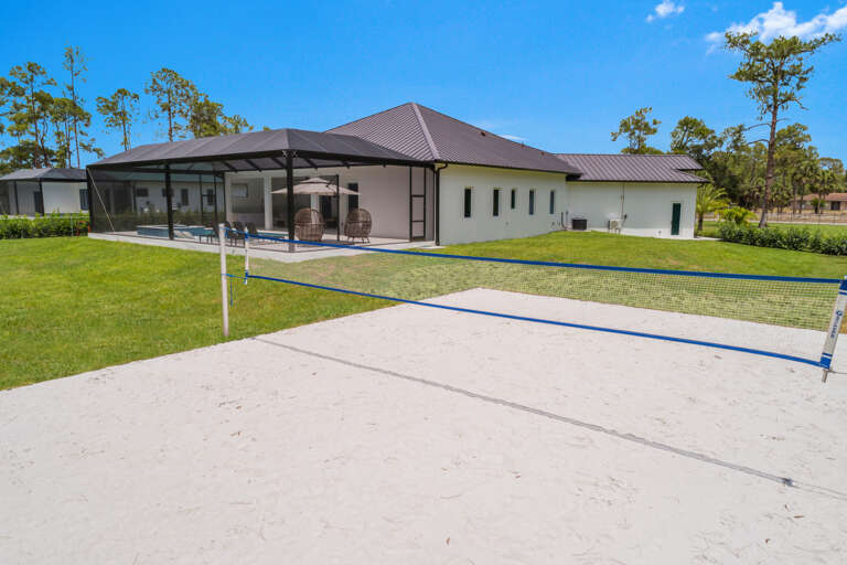 1385 23rd St Sw-3.jpg