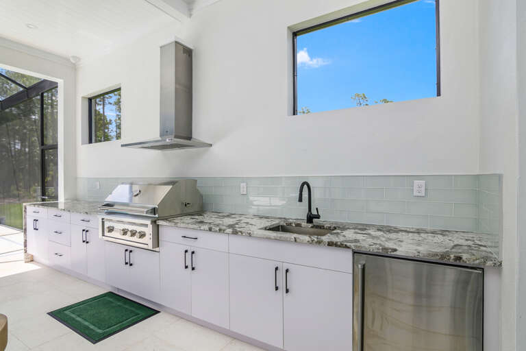 1385 23rd St Sw-46.jpg