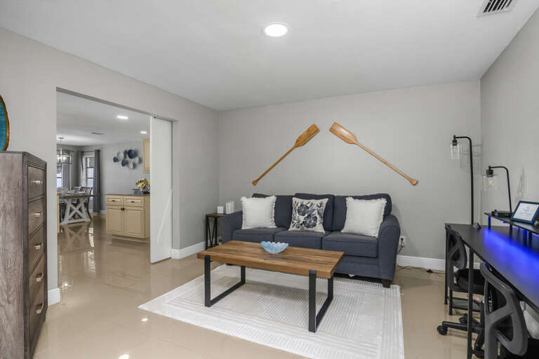 828 SW 51st Terr-38.jpg