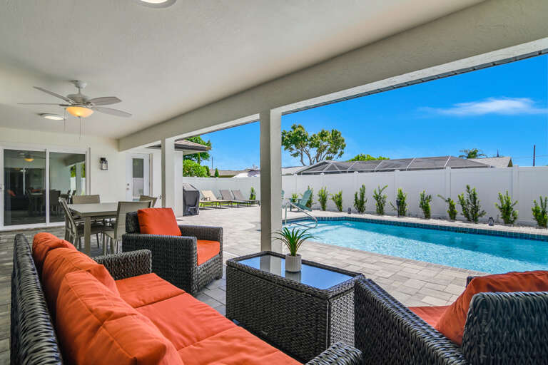 828 SW 51st Terr-12.jpg