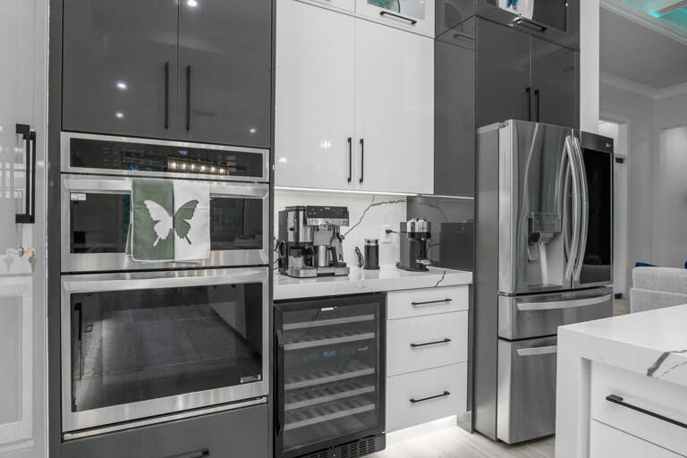 1347 23rd St Sw-43.jpg