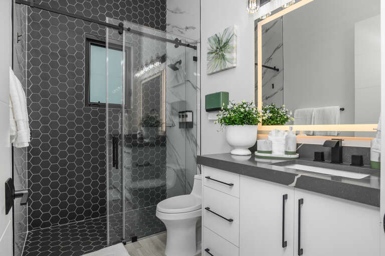 1347 23rd St Sw-26.jpg