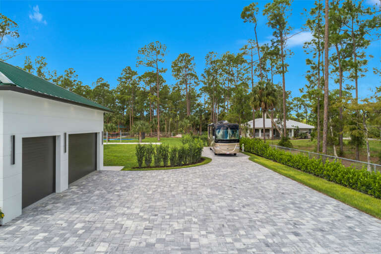 1347 23rd St Sw-5.jpg