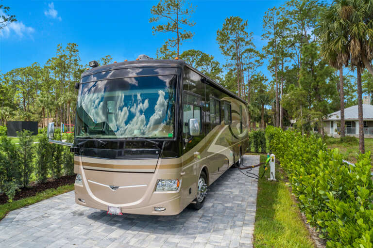 1347 23rd St Sw-6.jpg