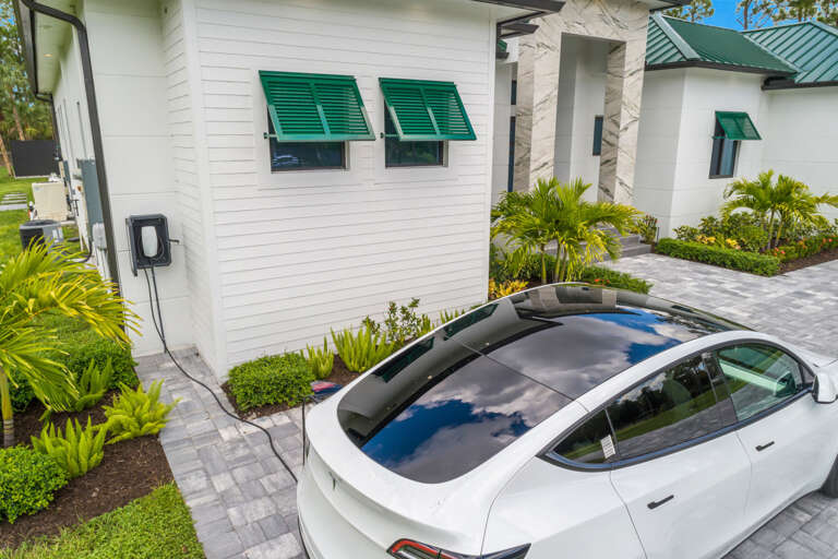 1347 23rd St Sw-1.jpg