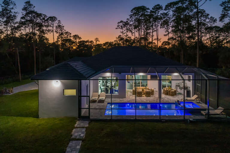 788 9th St Sw-13.jpg